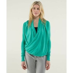 Lululemon Iconic Sweater Wrap Size 6